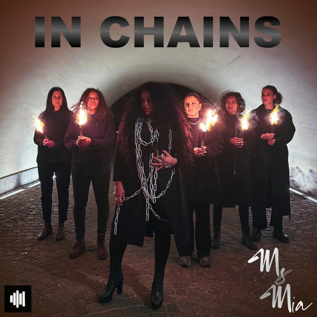 Ms mia in chains omslagsbild